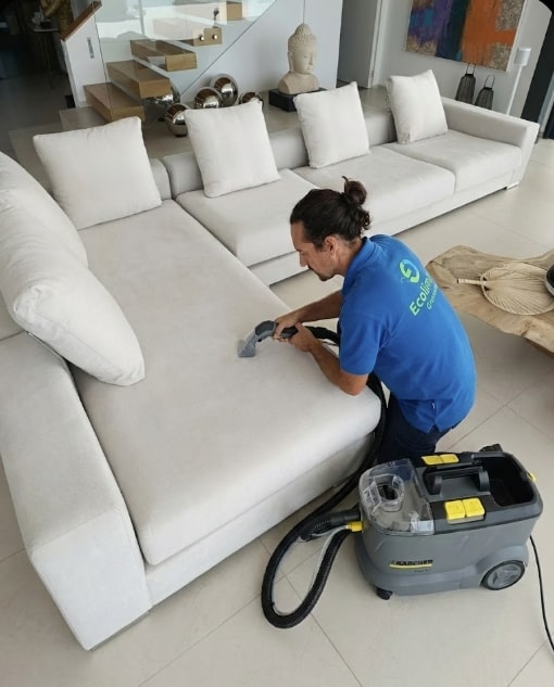 limpieza sofas en Granada